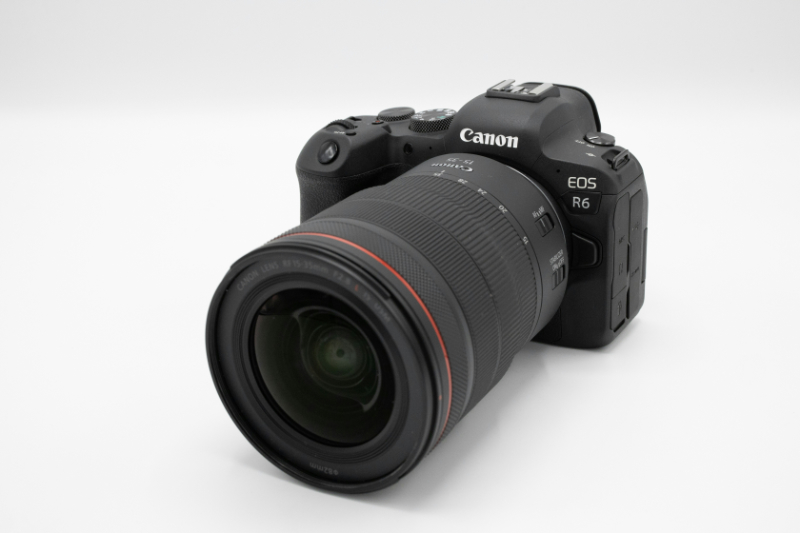 Canon EOS R6 Mark III: Neue Maßstäbe in Geschwindigkeit erwartet